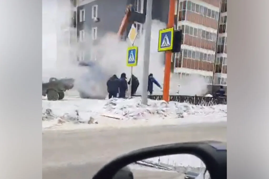 В Стерлитамаке прорвало теплотрассу, несколько МКД остались без отопления и горячей воды