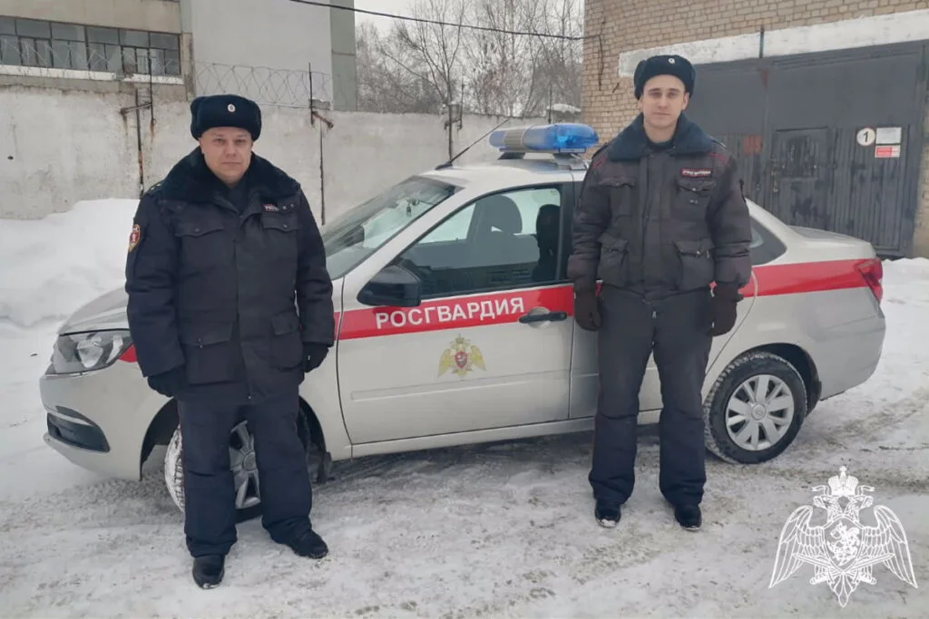 В Стерлитамаке крупный пожар на Белорецком тракте предотвратили росгвардейцы