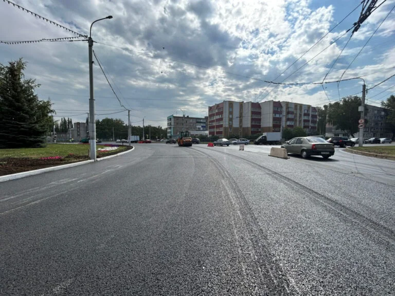 В Стерлитамаке завершают ремонт дороги на транспортном кольце возле автовокзала