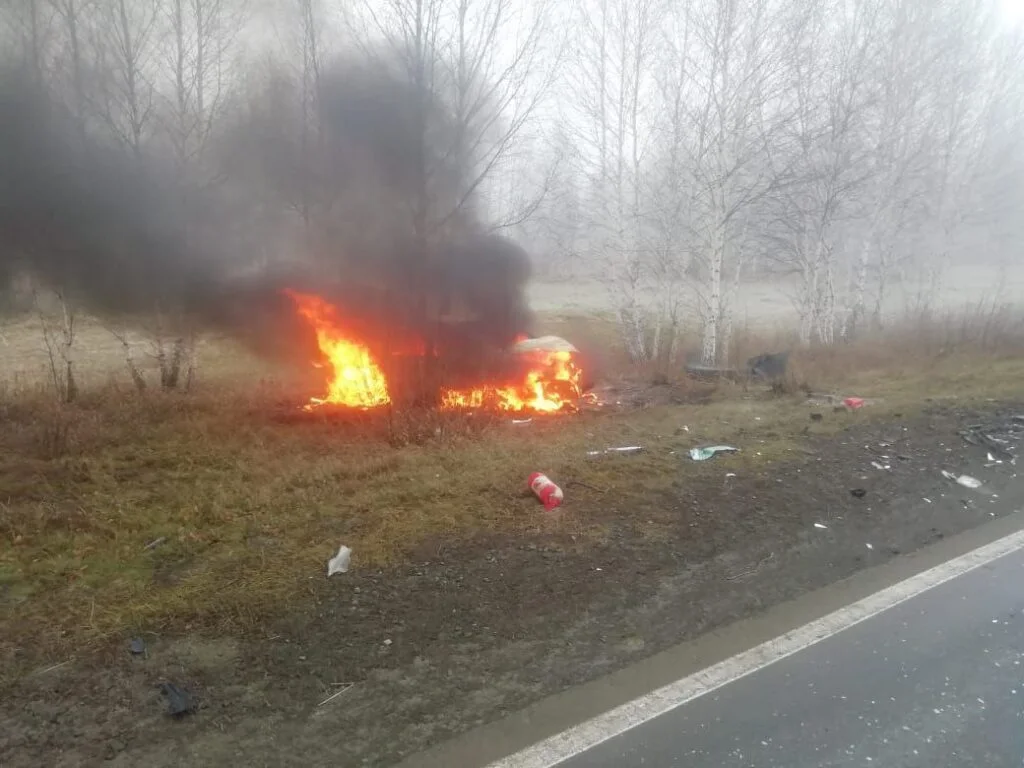 На дороге Стерлитамак-Белорецк-Магнитогорск в ДТП сгорел автомобиль
