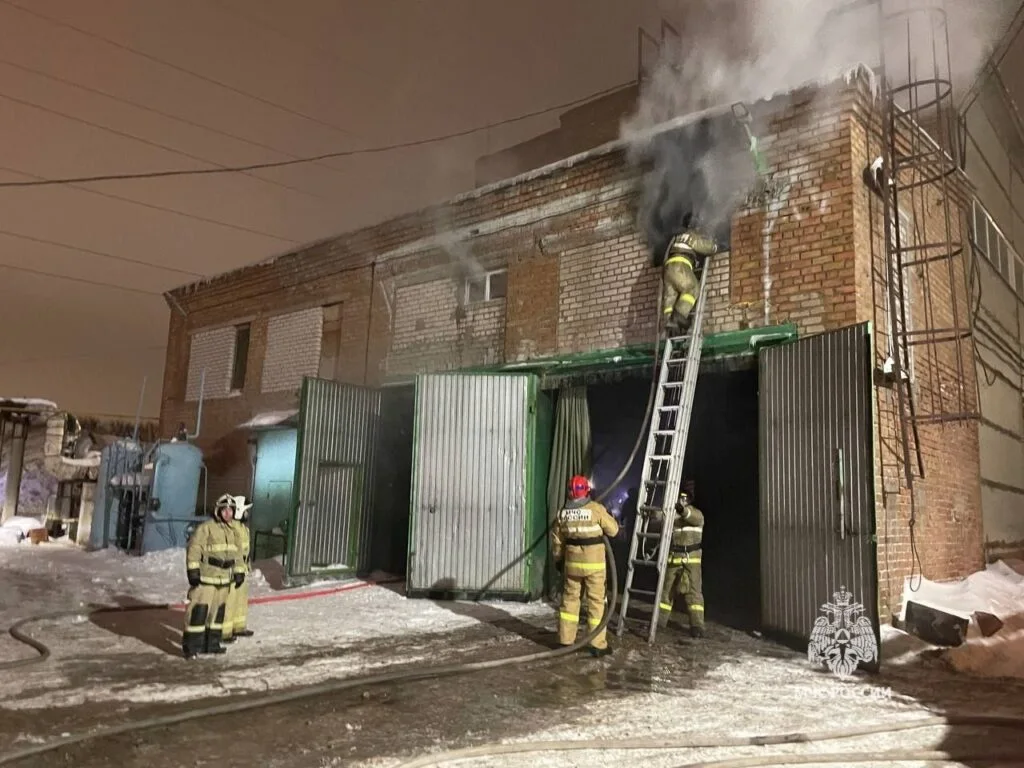 В Стерлитамаке после тушения пожара обнаружили погибшего электрогазосварщика