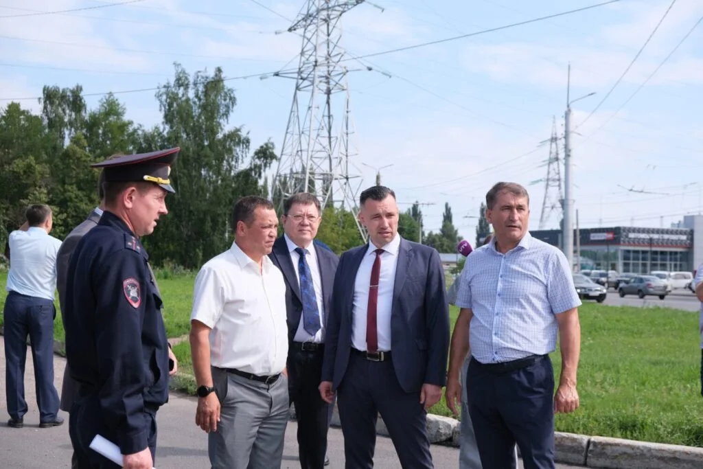 Депутат Госдумы проверил, как ремонтируют дороги в Стерлитамаке