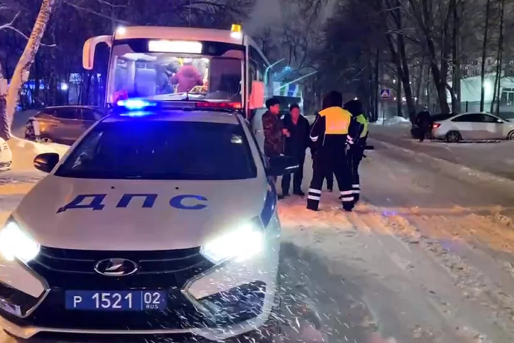 ГАИ Стерлитамака помогла детям, оказавшимся на трассе в метель