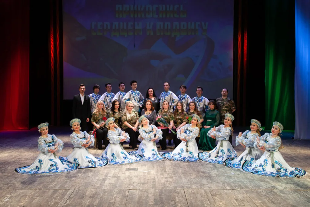 В филармонии состоялась премьера патриотической музыкальной программы «Прикоснись сердцем к подвигу»