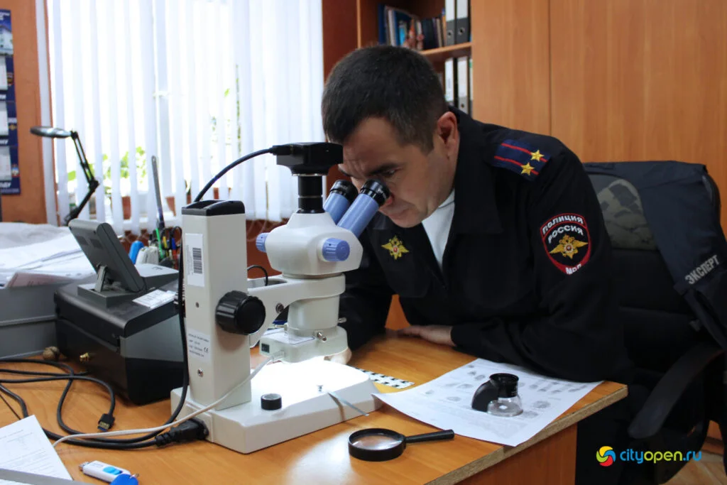 Что у криминалиста в чемодане, и как вора по уху нашли? День с экспертом-криминалистом УМВД по Стерлитамаку